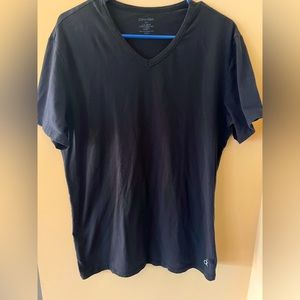 Calvin Klein Men’s black V-neck T-shirt Sz L